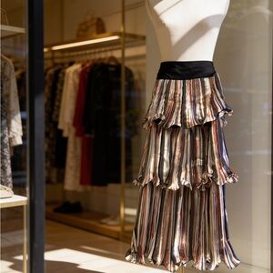 AZULU tiered ruffle skirt ✨ Tiered Metallic Striped Midi Skirt - Black Waistband